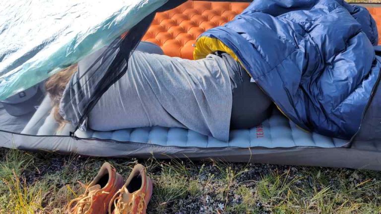 8 Best Sleeping Pads for Side Sleepers in 2025: Top Comfort Solutions for Campers
